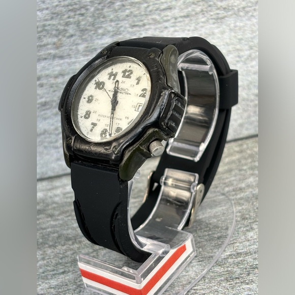 VTG Casio Illuminator Wristwatch FT-500 2312 Water Resistant 100M 10Bar Works - Picture 2 of 16